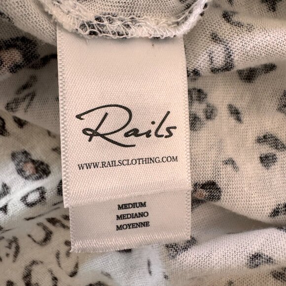 Rails Cara V-Neck Tee in White Mocha Leopard | Size M - Picture 5 of 7